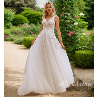 Robe de mariée à bretelles spaghetti, épaules dénudées, robe de mariée en tulle à col en V