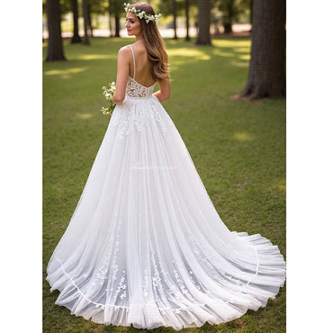 フリル A ライン コルセット アイボリー レース ウェディング ドレス スパゲッティ ストラップ V ネック ブライダル ドレス