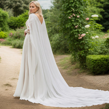 Abito da sposa taglie forti a maniche lunghe con mantello per donna