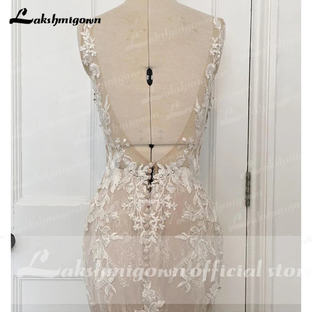 V Neck Illusion Court Train Boho Mermaid/Trumpet Wedding Dress