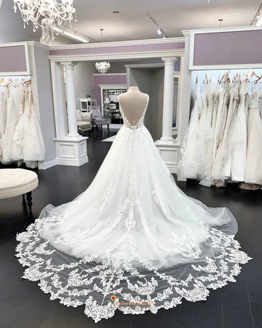 Robe de mariée luxueuse ligne A avec traîne Court, robe de mariée avec des appliques en dentelle, LA103