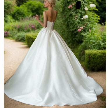 Luxury Satin Wedding Dresses Sweetheart Neckline Pearls Lace Up Back Bridal Gowns
