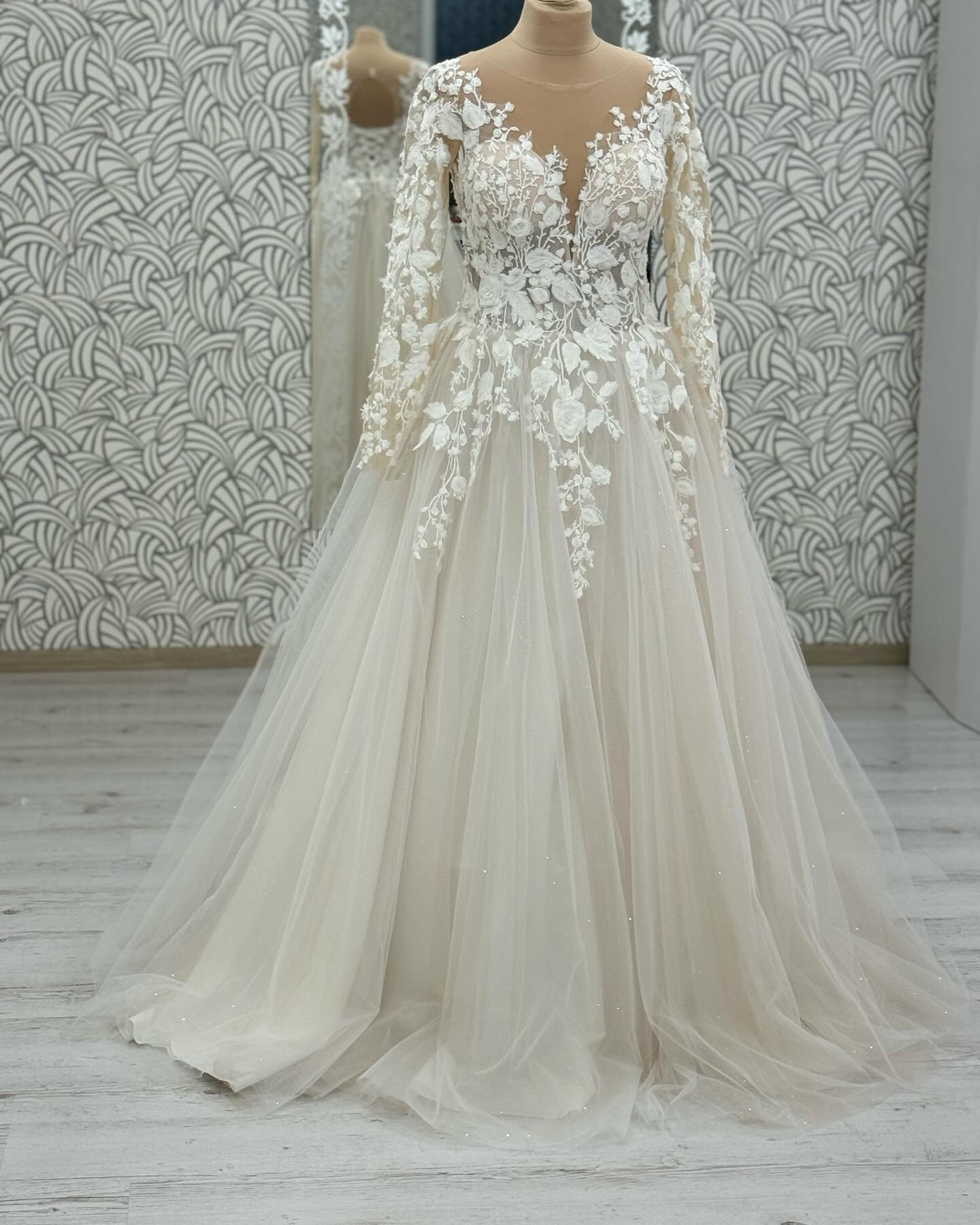 long sleeve corset back wedding dress Lace A-line Long-Sleeve Wedding Dress with High Neck bolero and Corset Bodice