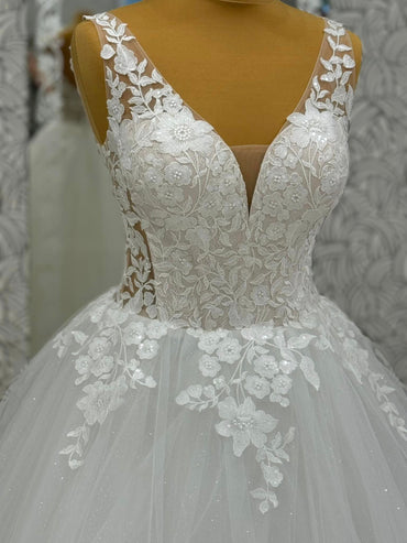 Abiti da sposa da donna sexy in chiesa Abiti da sposa eleganti da spiaggia bohémien con scollo a V profondo