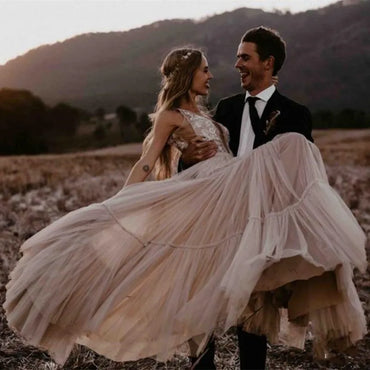 Boho Hippie Wedding Dress V Neck Country Tulle Beach Wedding Party Gowns