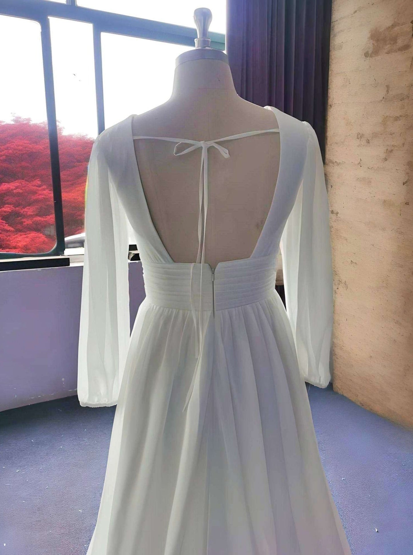 Chifon Beach Wedding Dress with Long Sleeves