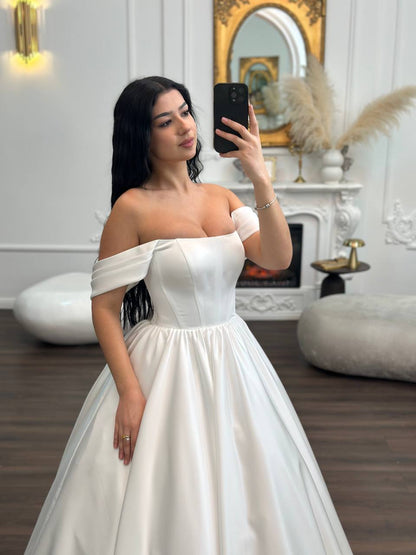 Off-Shoulder Satin Wedding Dress Elegant Princess Ball Gown