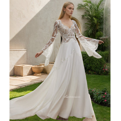 Robe de mariée bohème en mousseline de soie, ligne A, col en V, manches longues évasées, avec des Appliques en dentelle