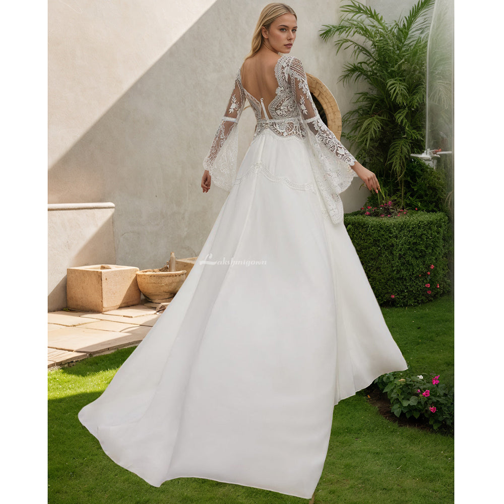 Robe de mariée bohème en mousseline de soie, ligne A, col en V, manches longues évasées, avec des Appliques en dentelle