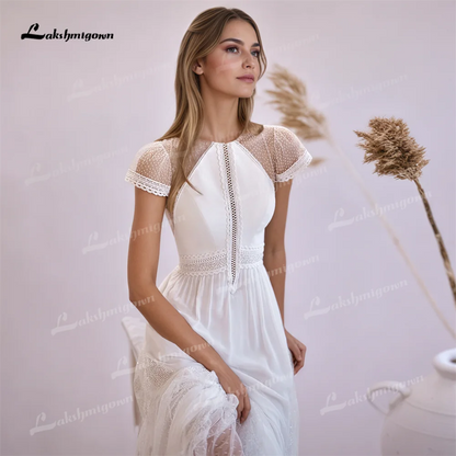 Sexy O Neck Chiffon Wedding Dress with Short Cap Sleeves