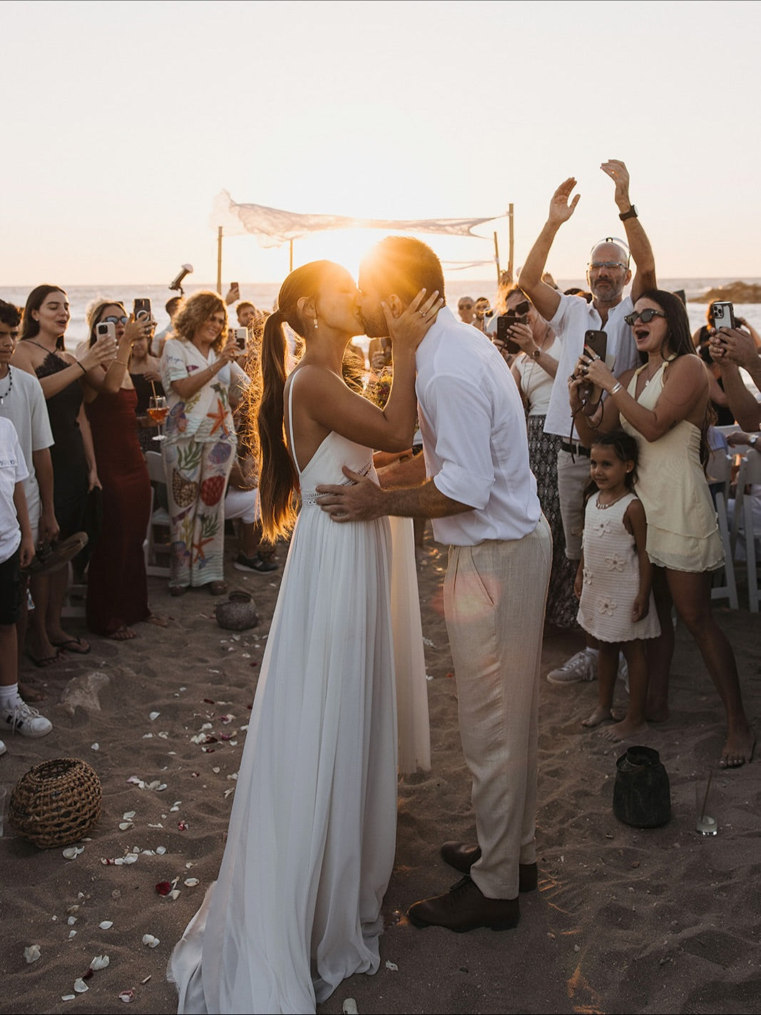 Spaghetti Straps A-Line Chiffon Wedding Dresses With Lace