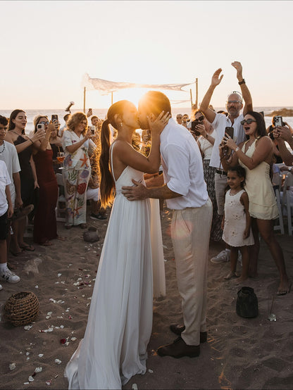 Spaghetti Straps A-Line Chiffon Wedding Dresses With Lace