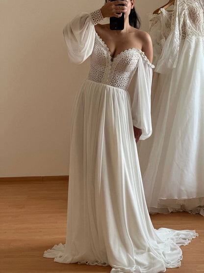 Elegant A-Line Lace Deep V-Neck Wedding Dress