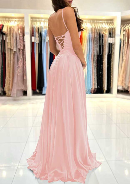 Vestido de fiesta con tirantes finos de sirena larga rosa intenso con apliques