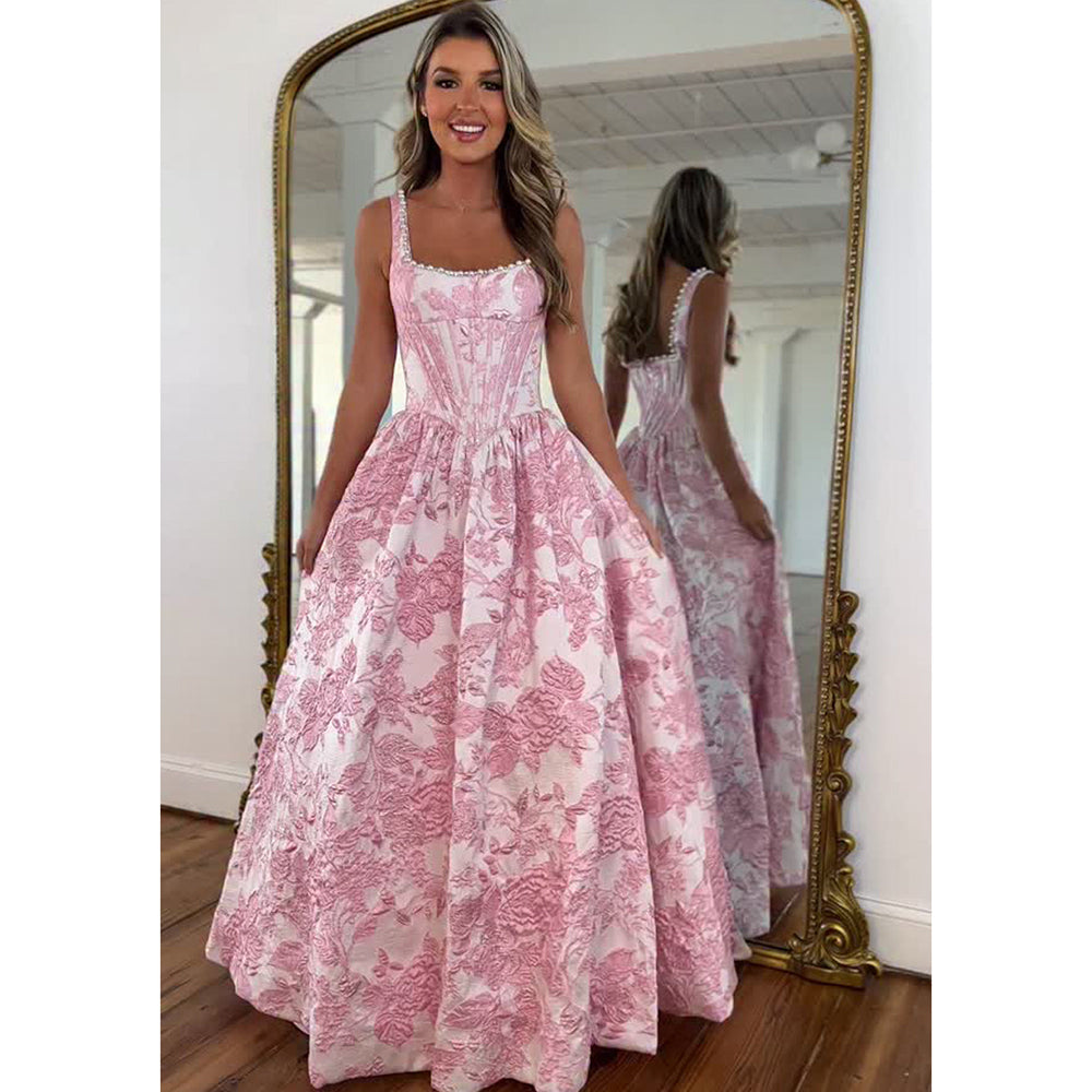 فساتين حفلة التخرج متعددة الطبقات من الشيفون بدون أكتاف برقبة قلب مع شق