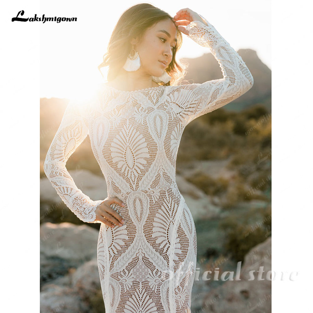 Chapel Train Long Sleeves Mermaid Wedding Gowns with Keyhole Back