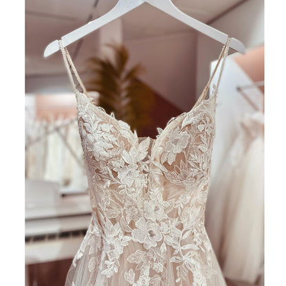 Spaghetti Straps Lace Wedding Dress Open Back Civil Bridal Bohemian Wedding Gowns