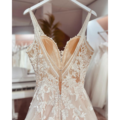Sexy Beach Wedding Dresses Illusion Appliques Boho Bride Dresses LA106
