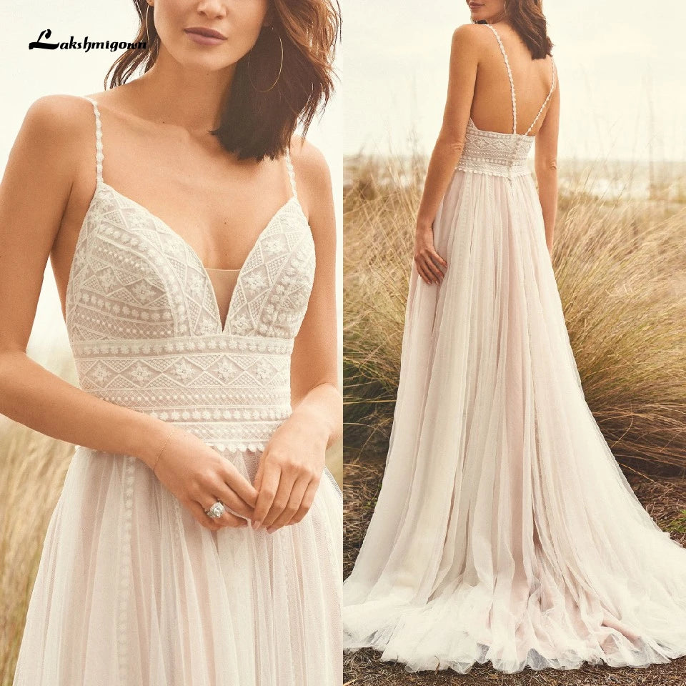 Spaghett Straps Boho Wedding Dress 2021 Lace v Neck Champagne wedding gown dress princess white Robe de mariee
