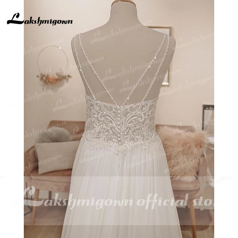 2022 Ivory Lace Beading Spgahetti Straps Floor -Length A-Line Wedding Dresses Chapel Train Custom Made Sleeveless Bridal Gowns