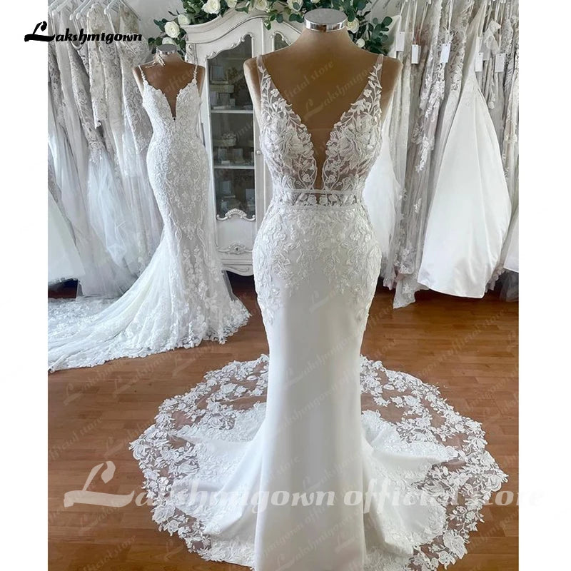 2023 Sexy Deep V-Neck Mermaid Wedding Dress Boho Sleeveless Lace Appliques Bridal Gown BacklessTulle Train Vestido De Noiva
