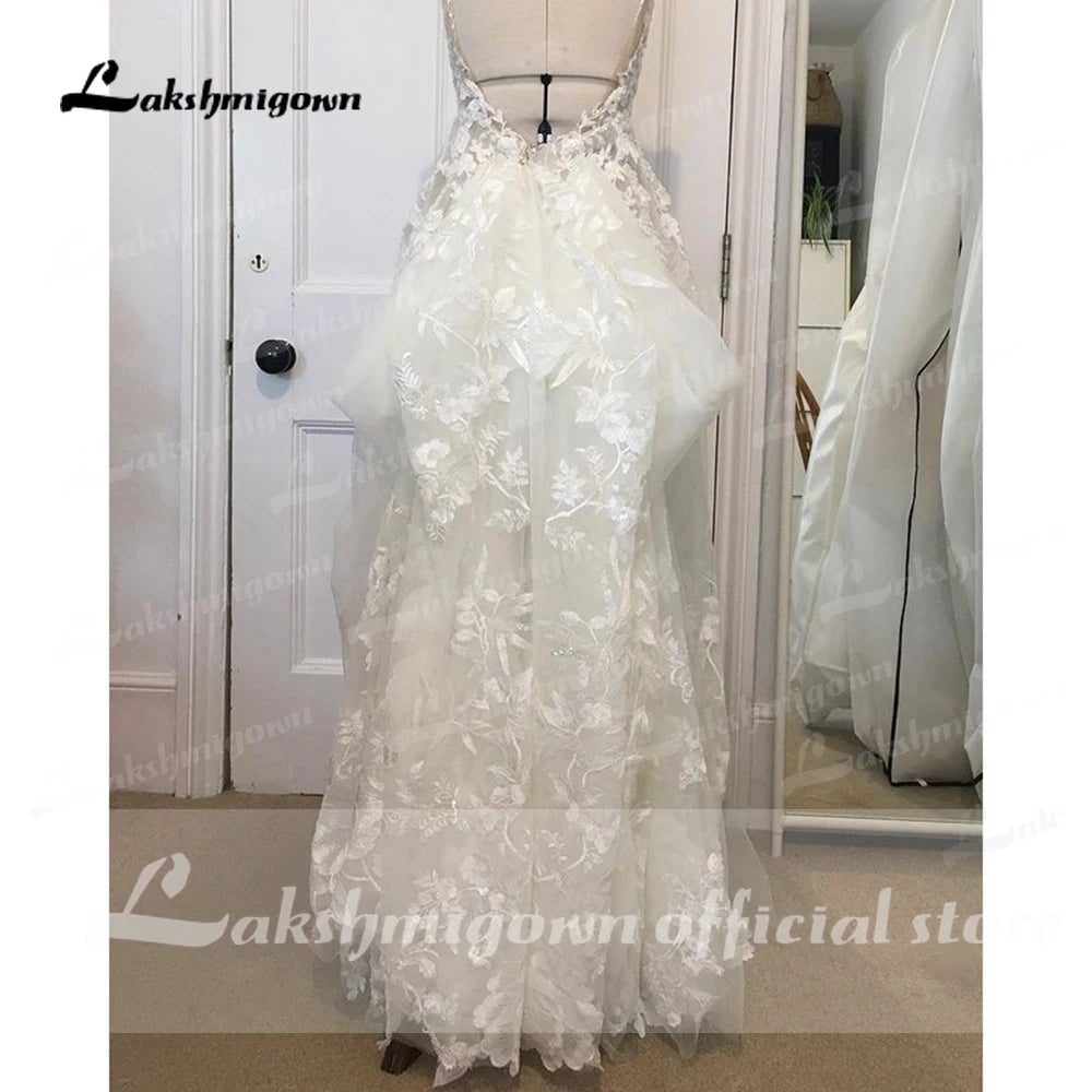 Elegant Champagne A Line Lace Wedding Dress For Women Deep V Neck Court Train Bridal Gowns Custom Made Robe De Mariée