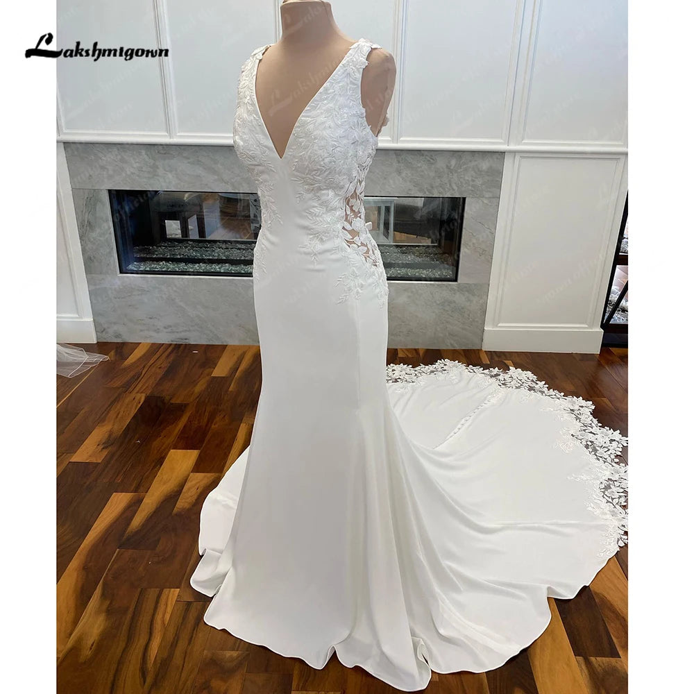 Sexy V-Neck Mermaid Wedding Dresses For Women 2023 Sleeveless Lace Vintage Long White Bridal Gown Court Train