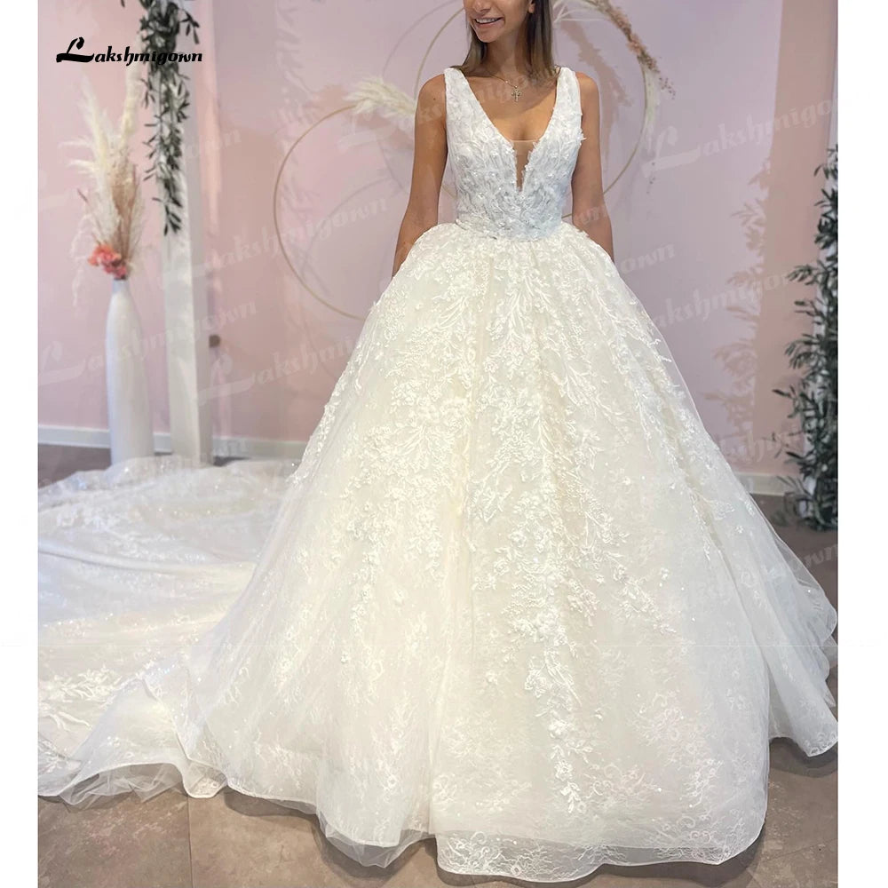 Luxurious Gittler Tulle Lace Wedding Dresses 2022 V Neck Court Train Puffy Ball Gown Bride Dress Vestido de Novia Lakshmigown