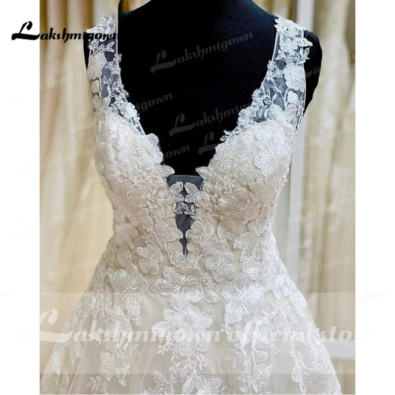 Lakshmigown Ivory Tulle Lace V-Neck Sleeveless Floor-Length A-Line Wedding Dresses Chapel Train Bridal Gowns Custom Made