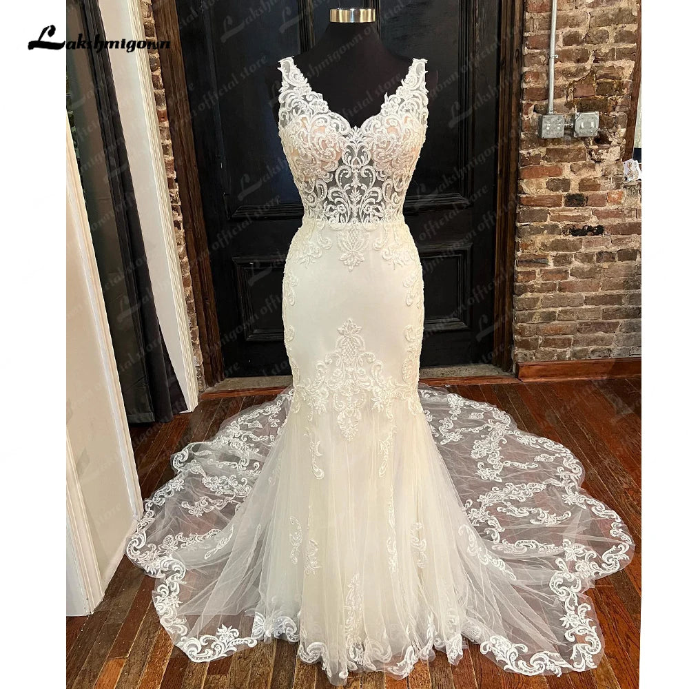 2023 Deep V-Neck Mermaid Wedding Dress Sleeveless Lace Applique Open Back Bridal Gown Tulle Court Train Luxury Vestidos De Novia