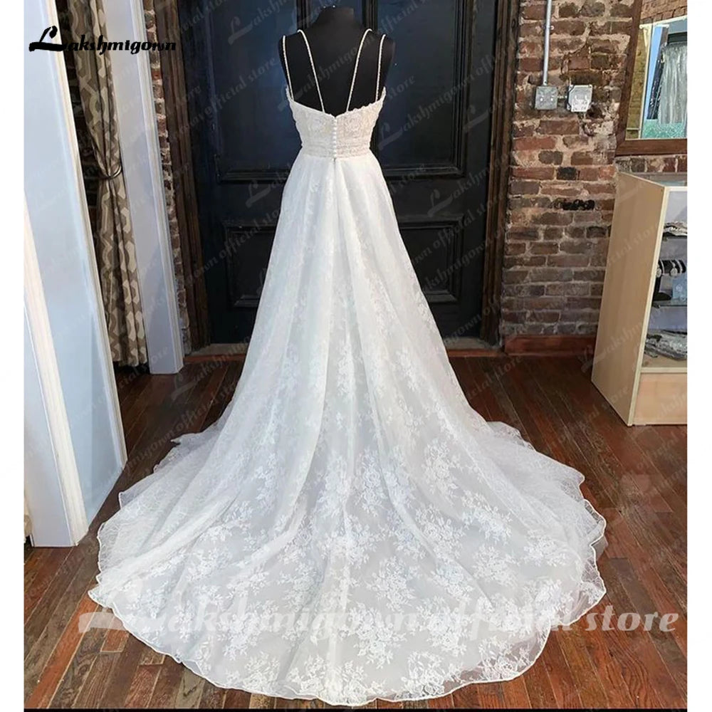 Lakshmigown Sexy Spaghetti Strap Wedding Dresses With Floral Lace Charming V Neck A-Line Countryside Bridal Dress Wedding Gowns