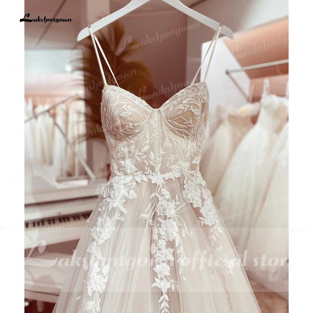 Lakshmigown A Line Boho Spaghetti Straps Wedding Dress Backless 2023 Lace Appliques Vestido Civil Robe Wedding Gowns