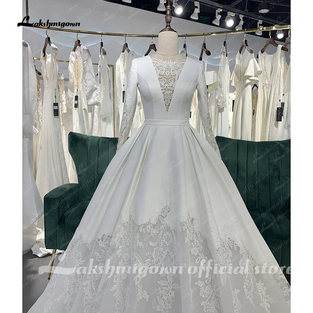 Lakshmigown Long sleeve Wedding Dresses Princess A-line Satin Lace Appliques Bridal Dress Plus Size Off White Ball Gowns