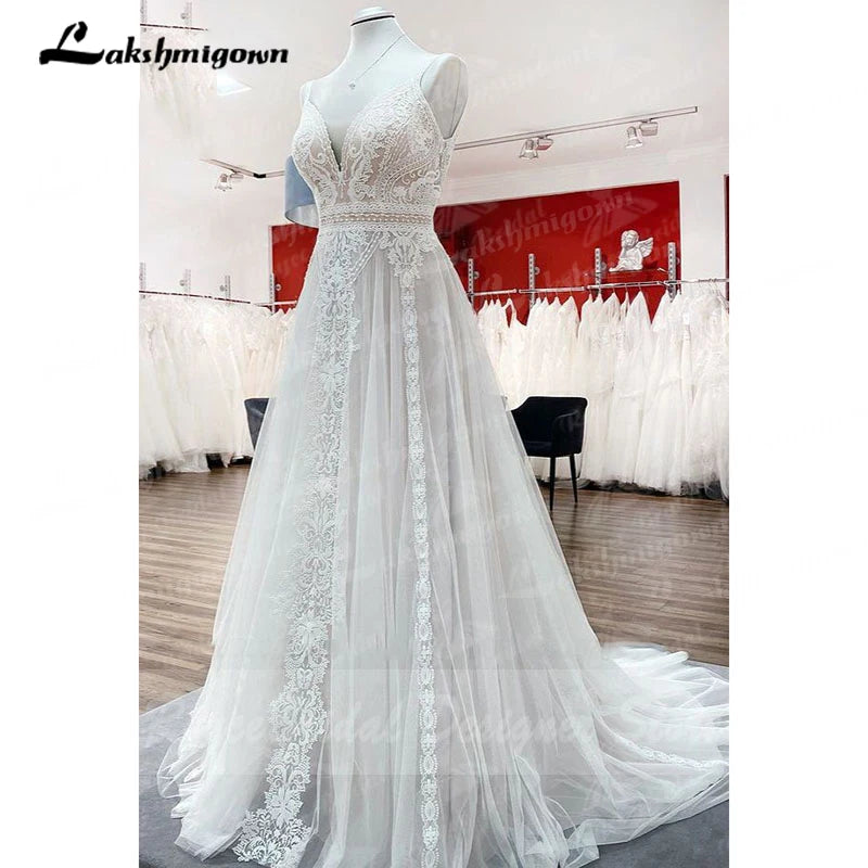 Lakshmigown A Line Boho Wedding Dress Spaghetti Straps Lace Tulle V Neck Sleeveless Open Back Vestidos de Fiesta