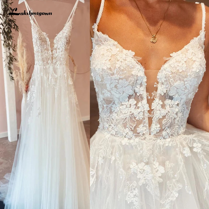 Spaghetti Straps Beach Lace Wedding Dresses Appliques Lace A-Line White Bride Dress Princess Wedding