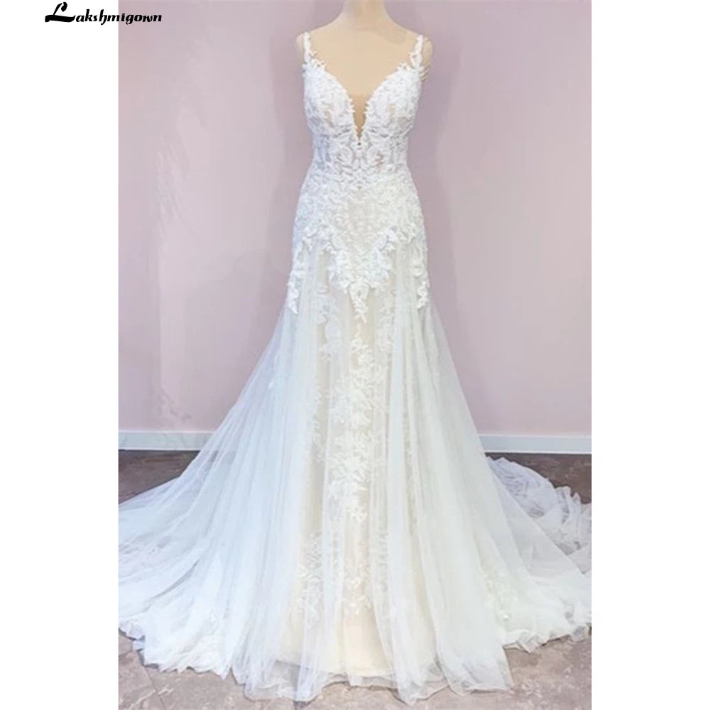 Elegant Deep V-Neck Lace Wedding Dresses Sleeveless Netting Appliques Mermaid Bridal Gowns Summer Wedding Party Gown trouwjurk