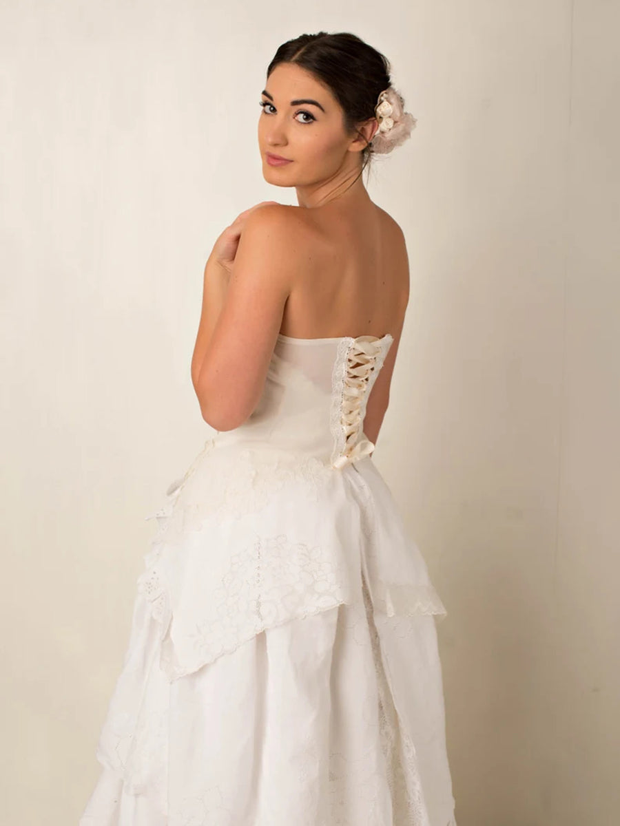A-Line Sweetheart Corset Tiered Lace Embroidery Wedding Dress