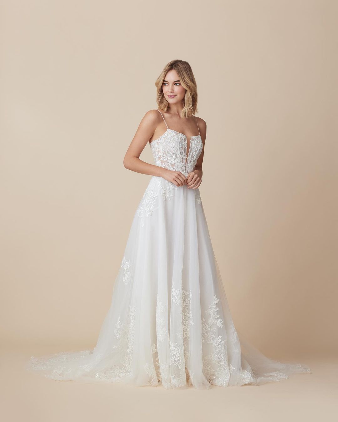 A-Line Strapless Tulle Embroidery High Slit Wedding Dress with Train